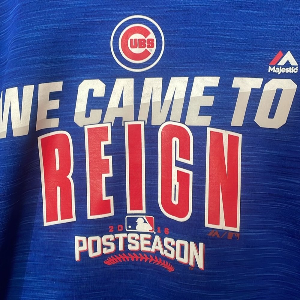 MLB  Chicago Cubs Hoodie - Picture 2 of 4